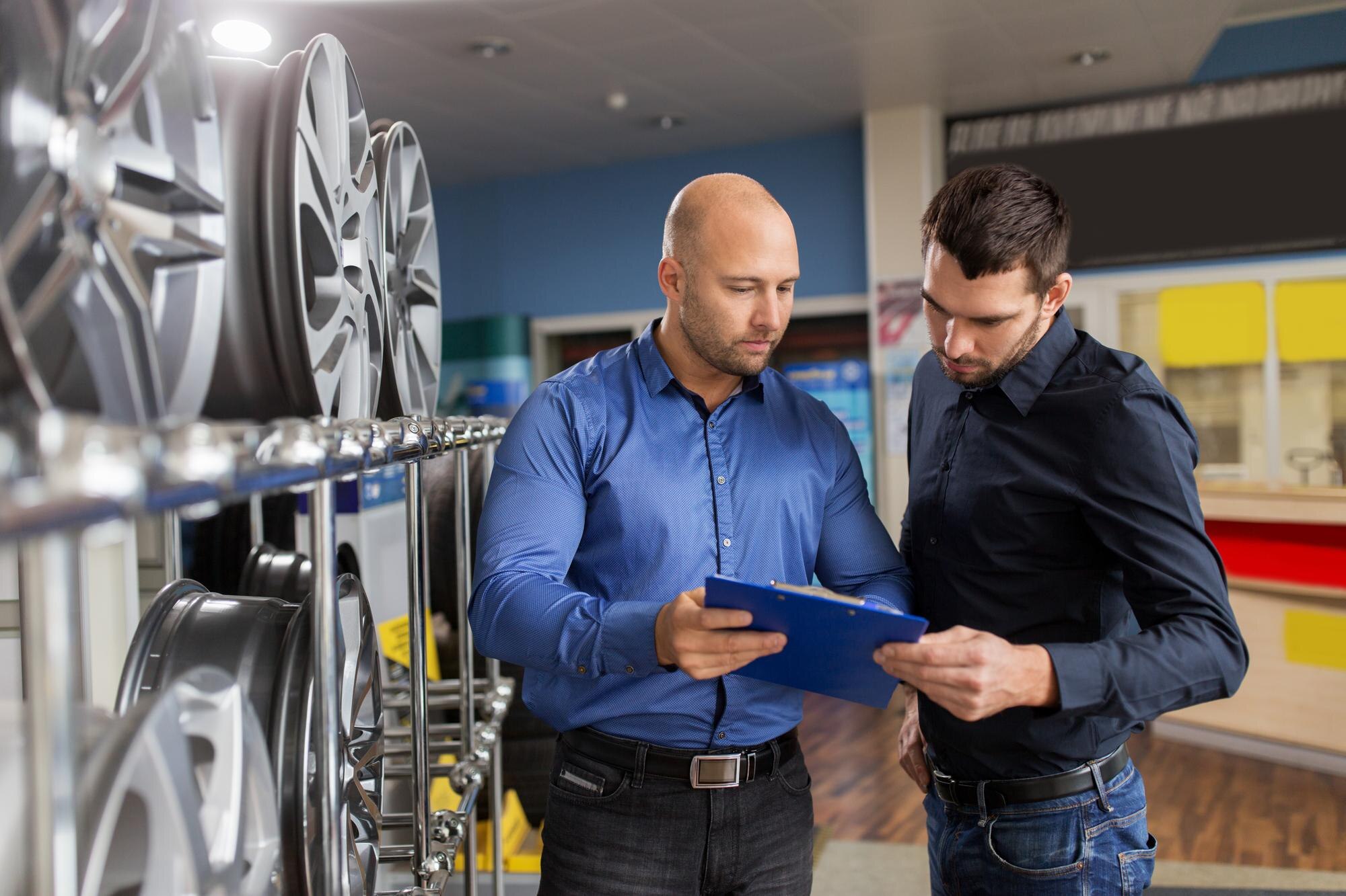 customer-salesman-car-service-auto-store-380164-203435.jpg